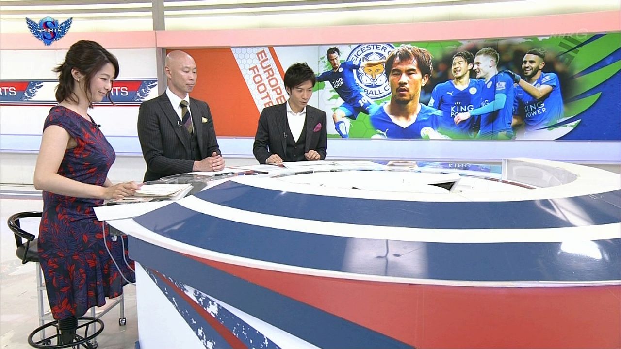 NHK「サンデースポーツ」に体のラインが分かるワンピースで出演した杉浦友紀アナの爆乳