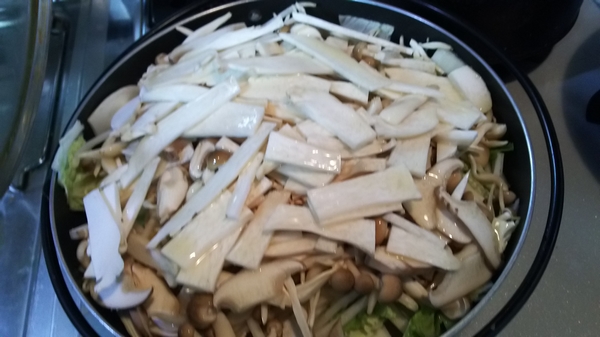 白菜塩とんこつ鍋 (2)