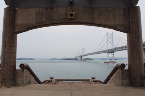 0085：瀬戸大橋記念館 展望台から瀬戸大橋をみる