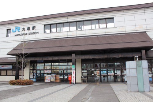 0137：丸亀市猪熊弦一郎現代美術館 JR丸亀駅